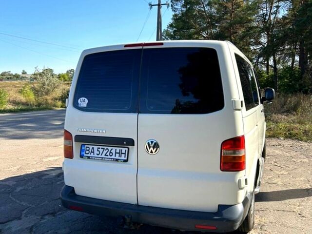 Білий Фольксваген Transporter, об'ємом двигуна 1.9 л та пробігом 500 тис. км за 8000 $, фото 2 на Automoto.ua