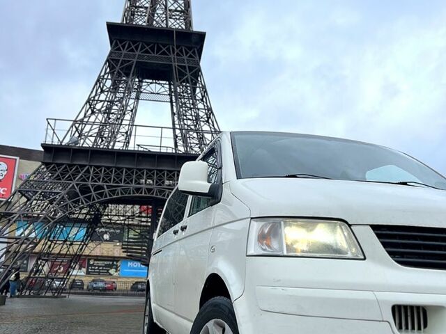 Белый Фольксваген Transporter, объемом двигателя 2.5 л и пробегом 0 тыс. км за 7000 $, фото 1 на Automoto.ua