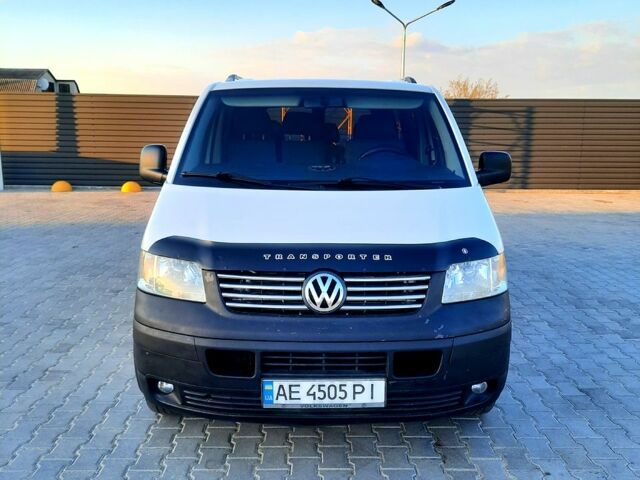 Фольксваген Transporter 2006 в Николаеве на Automoto.ua Белый Фольксваген Transporter, объемом двигателя 2.5 л и пробегом 0 тыс. км за 9500 $, фото 4 на Automoto.ua