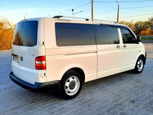 Фольксваген Transporter 2006 в Николаеве на Automoto.ua Белый Фольксваген Transporter, объемом двигателя 2.5 л и пробегом 0 тыс. км за 9500 $, фото 3 на Automoto.ua
