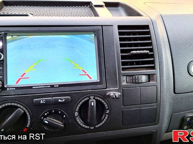 Білий Фольксваген Transporter, об'ємом двигуна 25 л та пробігом 433 тис. км за 7390 $, фото 8 на Automoto.ua