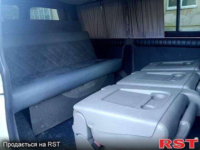 Белый Фольксваген Transporter, объемом двигателя 25 л и пробегом 333 тыс. км за 8000 $, фото 6 на Automoto.ua