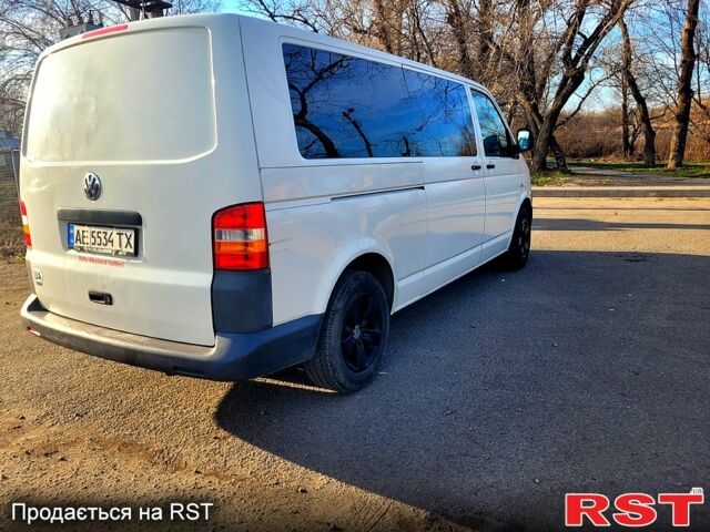 Білий Фольксваген Transporter, об'ємом двигуна 1.9 л та пробігом 350 тис. км за 8000 $, фото 3 на Automoto.ua