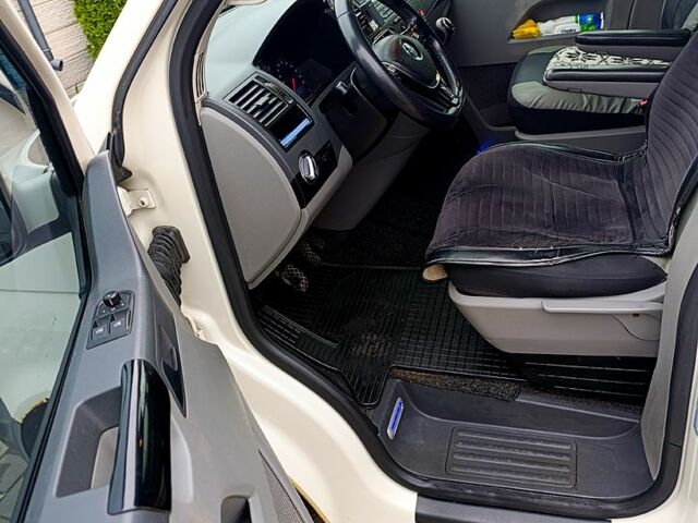 Белый Фольксваген Transporter, объемом двигателя 1.9 л и пробегом 280 тыс. км за 7950 $, фото 13 на Automoto.ua