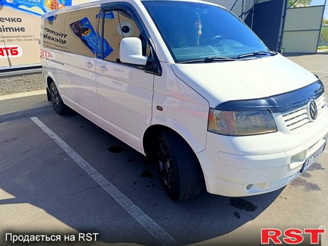 Белый Фольксваген Transporter, объемом двигателя 2.5 л и пробегом 303 тыс. км за 10500 $, фото 2 на Automoto.ua