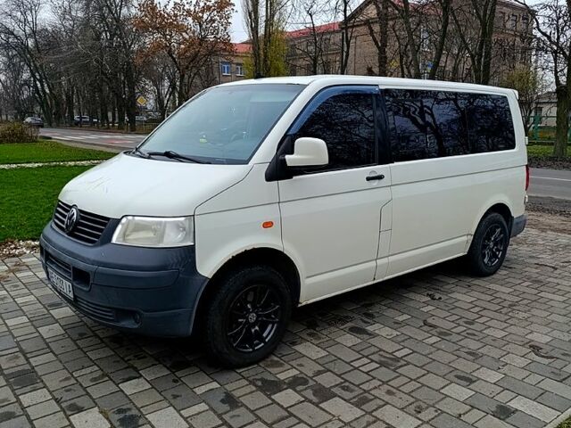 Белый Фольксваген Transporter, объемом двигателя 1.9 л и пробегом 280 тыс. км за 7950 $, фото 1 на Automoto.ua