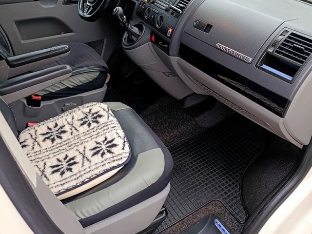 Белый Фольксваген Transporter, объемом двигателя 1.9 л и пробегом 280 тыс. км за 7950 $, фото 10 на Automoto.ua