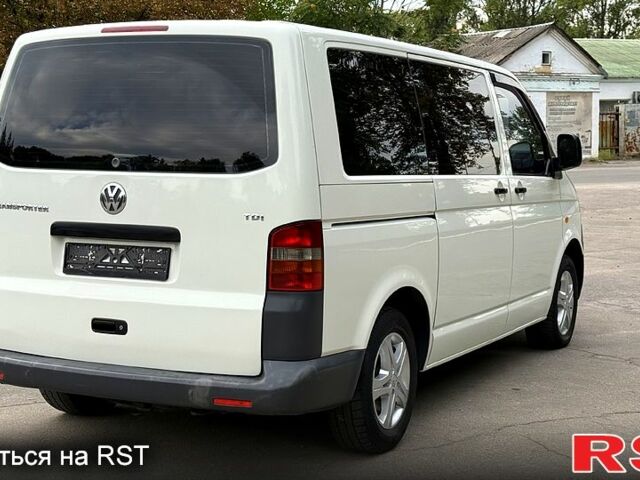 Белый Фольксваген Transporter, объемом двигателя 1.9 л и пробегом 230 тыс. км за 8400 $, фото 2 на Automoto.ua