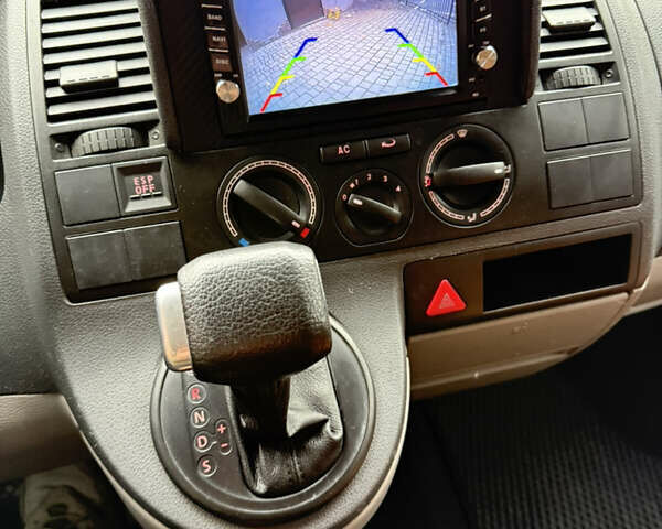 Білий Фольксваген Transporter, об'ємом двигуна 2.5 л та пробігом 279 тис. км за 11000 $, фото 19 на Automoto.ua