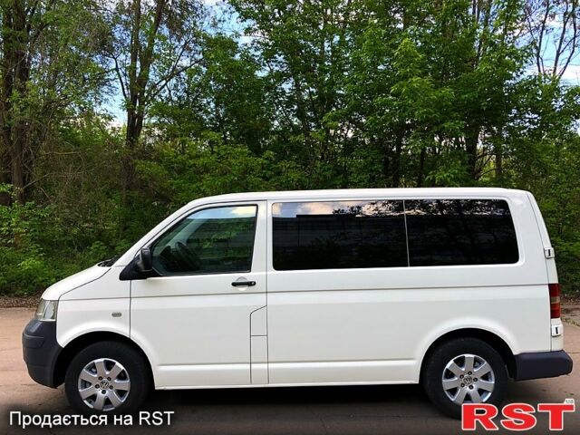 Белый Фольксваген Transporter, объемом двигателя 1.9 л и пробегом 257 тыс. км за 8700 $, фото 2 на Automoto.ua