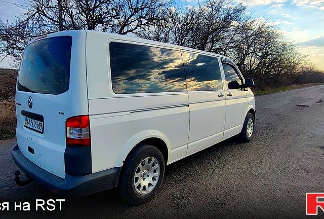Білий Фольксваген Transporter, об'ємом двигуна 2 л та пробігом 280 тис. км за 12000 $, фото 6 на Automoto.ua
