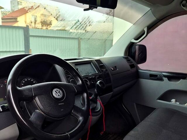 Белый Фольксваген Transporter, объемом двигателя 2.5 л и пробегом 0 тыс. км за 8600 $, фото 2 на Automoto.ua