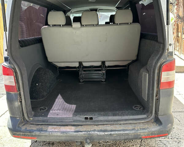 Білий Фольксваген Transporter, об'ємом двигуна 1.97 л та пробігом 280 тис. км за 16000 $, фото 12 на Automoto.ua