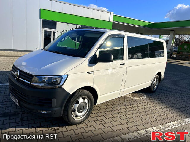 Белый Фольксваген Transporter, объемом двигателя 2 л и пробегом 234 тыс. км за 27999 $, фото 1 на Automoto.ua