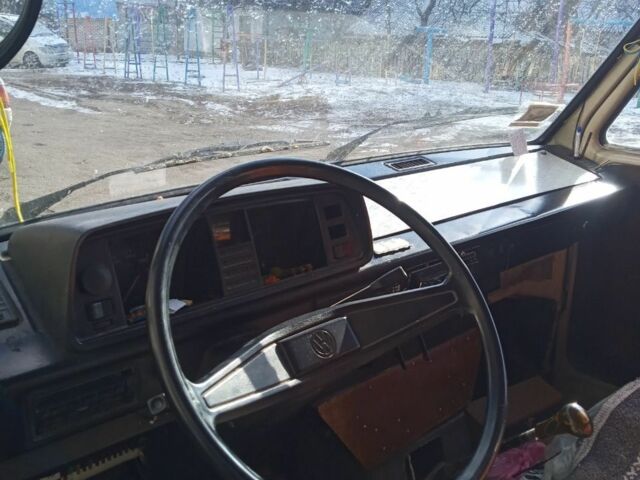 Бежевый Фольксваген Transporter, объемом двигателя 1.6 л и пробегом 290 тыс. км за 900 $, фото 7 на Automoto.ua