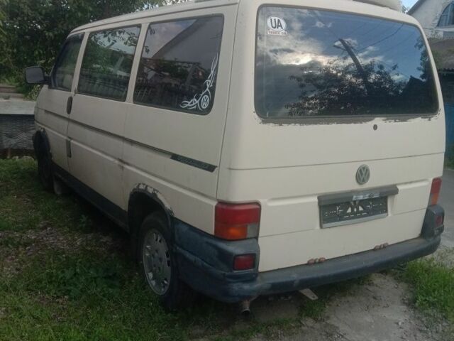 Бежевий Фольксваген Transporter, об'ємом двигуна 2 л та пробігом 380 тис. км за 3000 $, фото 2 на Automoto.ua