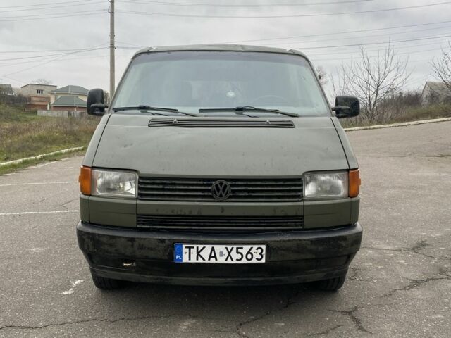 Бежевый Фольксваген Transporter, объемом двигателя 2.4 л и пробегом 440 тыс. км за 3350 $, фото 1 на Automoto.ua