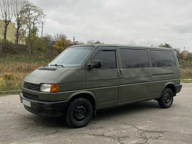 Бежевый Фольксваген Transporter, объемом двигателя 2.4 л и пробегом 440 тыс. км за 3350 $, фото 3 на Automoto.ua