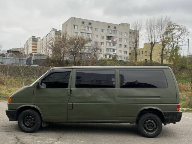 Бежевый Фольксваген Transporter, объемом двигателя 2.4 л и пробегом 440 тыс. км за 3350 $, фото 4 на Automoto.ua