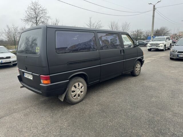 Бежевый Фольксваген Transporter, объемом двигателя 2.4 л и пробегом 350 тыс. км за 2450 $, фото 3 на Automoto.ua