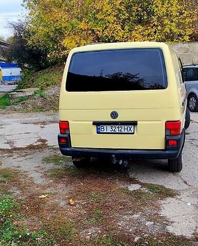 Бежевый Фольксваген Transporter, объемом двигателя 2.4 л и пробегом 500 тыс. км за 5500 $, фото 5 на Automoto.ua