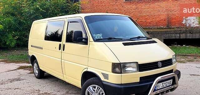 Бежевый Фольксваген Transporter, объемом двигателя 2.4 л и пробегом 500 тыс. км за 5500 $, фото 6 на Automoto.ua