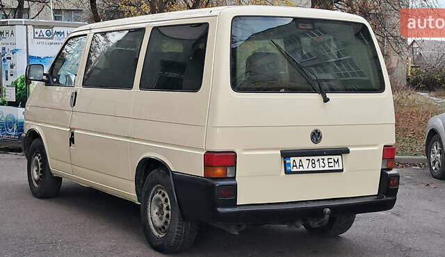 Бежевый Фольксваген Transporter, объемом двигателя 2.46 л и пробегом 529 тыс. км за 6500 $, фото 3 на Automoto.ua