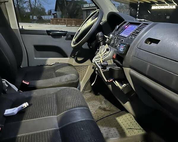 Бежевий Фольксваген Transporter, об'ємом двигуна 1.9 л та пробігом 456 тис. км за 6700 $, фото 1 на Automoto.ua