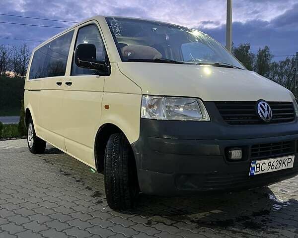 Бежевий Фольксваген Transporter, об'ємом двигуна 1.9 л та пробігом 456 тис. км за 6700 $, фото 12 на Automoto.ua