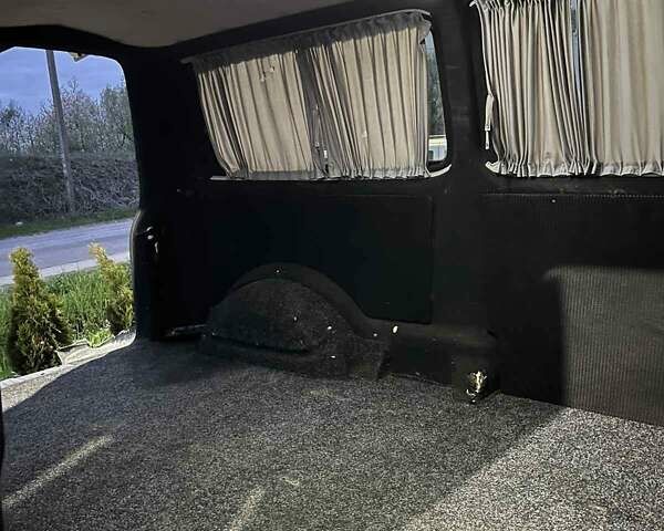 Бежевий Фольксваген Transporter, об'ємом двигуна 1.9 л та пробігом 456 тис. км за 6700 $, фото 9 на Automoto.ua