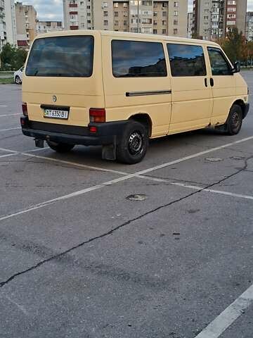 Бежевый Фольксваген Transporter, объемом двигателя 2.46 л и пробегом 356 тыс. км за 5500 $, фото 3 на Automoto.ua