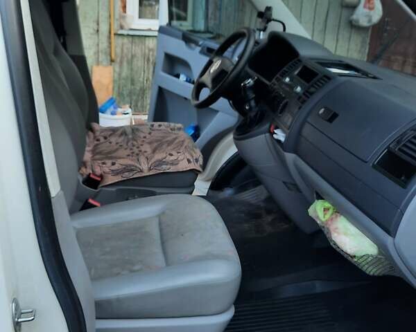 Бежевый Фольксваген Transporter, объемом двигателя 1.9 л и пробегом 398 тыс. км за 9200 $, фото 6 на Automoto.ua