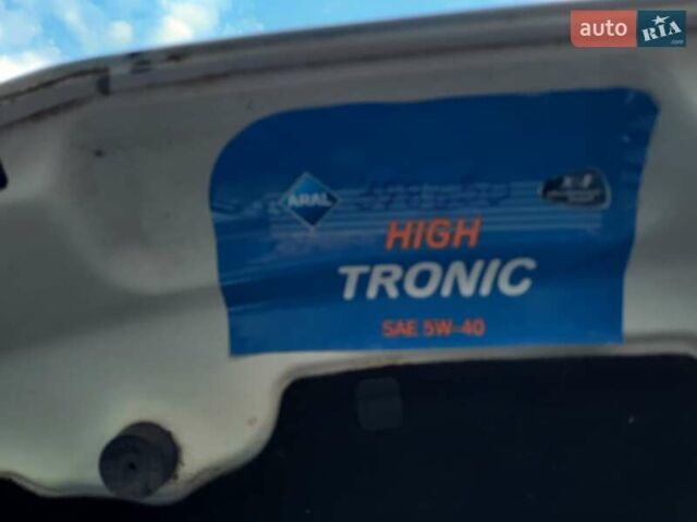 Бежевый Фольксваген Transporter, объемом двигателя 1.9 л и пробегом 398 тыс. км за 9200 $, фото 9 на Automoto.ua