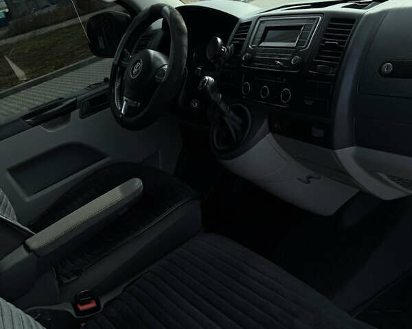 Черный Фольксваген Transporter, объемом двигателя 2 л и пробегом 372 тыс. км за 12000 $, фото 25 на Automoto.ua