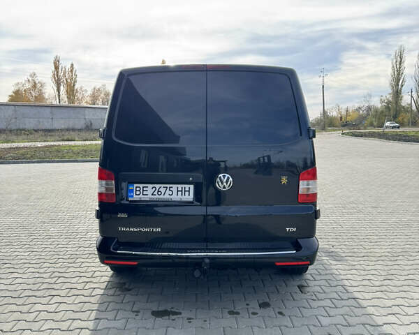 Черный Фольксваген Transporter, объемом двигателя 2 л и пробегом 372 тыс. км за 12000 $, фото 5 на Automoto.ua