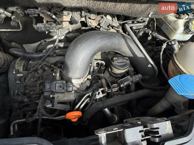 Черный Фольксваген Transporter, объемом двигателя 2 л и пробегом 372 тыс. км за 12000 $, фото 30 на Automoto.ua