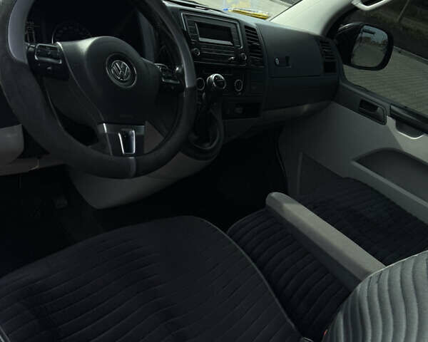 Черный Фольксваген Transporter, объемом двигателя 2 л и пробегом 372 тыс. км за 12000 $, фото 17 на Automoto.ua