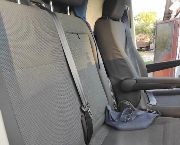 Черный Фольксваген Transporter, объемом двигателя 2 л и пробегом 226 тыс. км за 24000 $, фото 5 на Automoto.ua