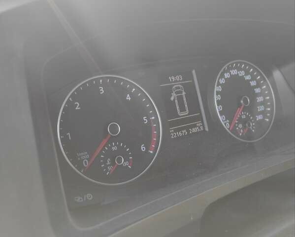 Черный Фольксваген Transporter, объемом двигателя 2 л и пробегом 226 тыс. км за 24000 $, фото 1 на Automoto.ua