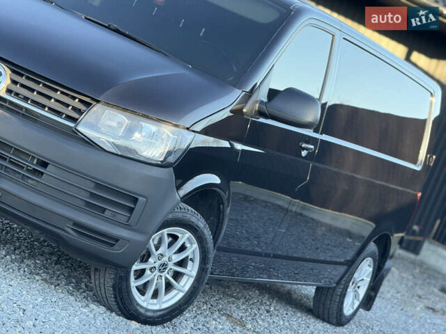 Чорний Фольксваген Transporter, об'ємом двигуна 2 л та пробігом 224 тис. км за 20999 $, фото 4 на Automoto.ua
