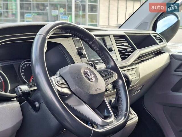 Черный Фольксваген Transporter, объемом двигателя 1.97 л и пробегом 210 тыс. км за 34700 $, фото 42 на Automoto.ua