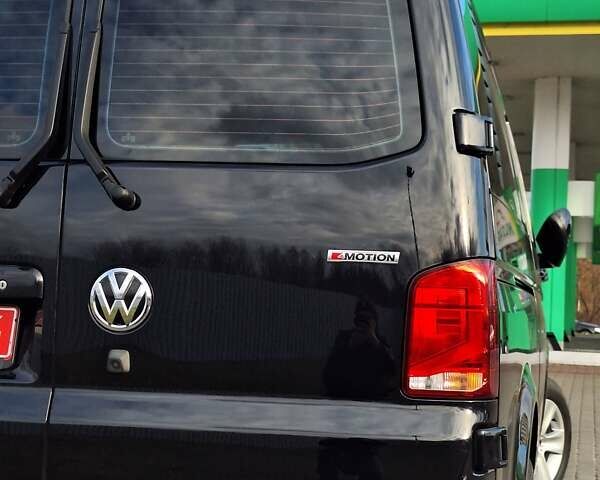 Черный Фольксваген Transporter, объемом двигателя 1.97 л и пробегом 210 тыс. км за 34700 $, фото 1 на Automoto.ua