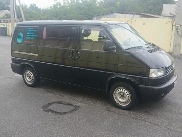 Чорний Фольксваген Transporter, об'ємом двигуна 1.9 л та пробігом 640 тис. км за 4000 $, фото 1 на Automoto.ua