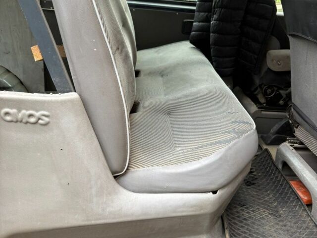 Черный Фольксваген Transporter, объемом двигателя 0 л и пробегом 430 тыс. км за 2800 $, фото 5 на Automoto.ua