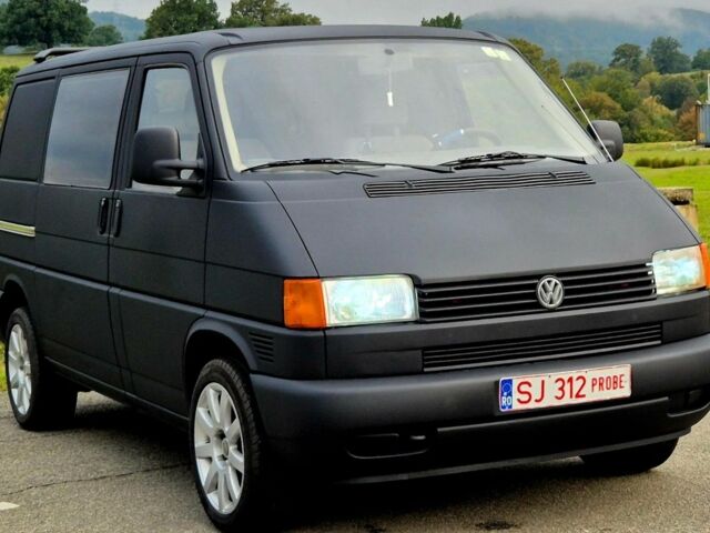 Черный Фольксваген Transporter, объемом двигателя 2.5 л и пробегом 325 тыс. км за 3300 $, фото 10 на Automoto.ua