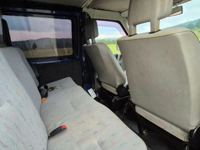 Черный Фольксваген Transporter, объемом двигателя 2.5 л и пробегом 325 тыс. км за 3300 $, фото 16 на Automoto.ua