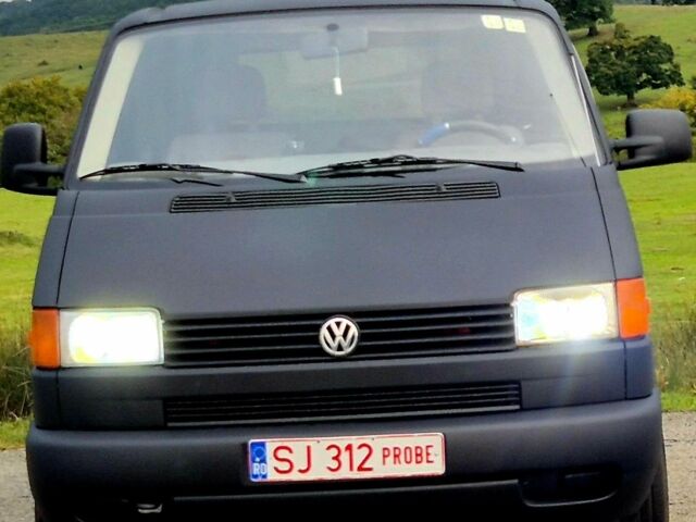 Черный Фольксваген Transporter, объемом двигателя 2.5 л и пробегом 325 тыс. км за 3300 $, фото 7 на Automoto.ua