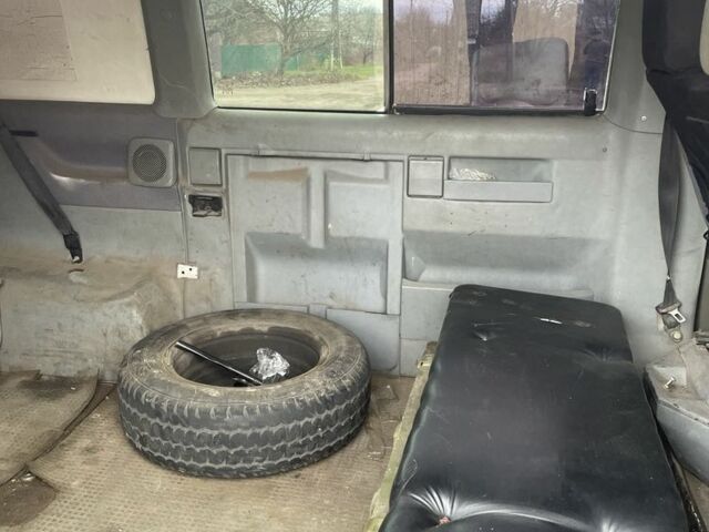 Чорний Фольксваген Transporter, об'ємом двигуна 1.9 л та пробігом 528 тис. км за 2100 $, фото 5 на Automoto.ua