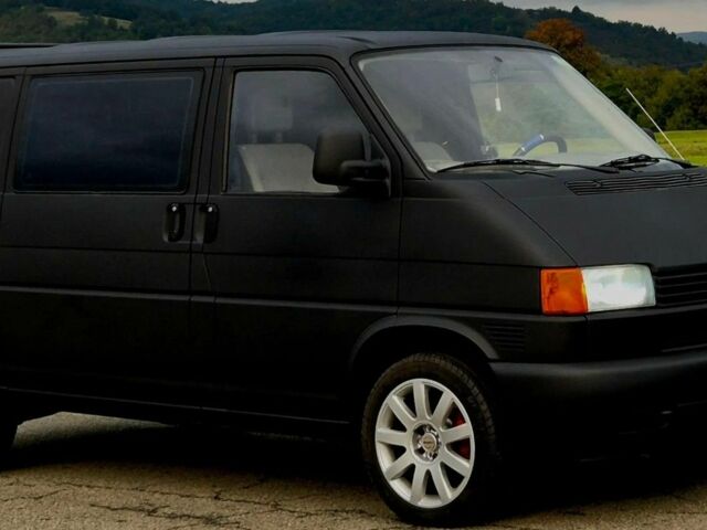 Черный Фольксваген Transporter, объемом двигателя 2.5 л и пробегом 325 тыс. км за 3300 $, фото 13 на Automoto.ua