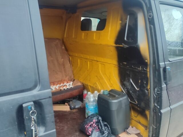 Чорний Фольксваген Transporter, об'ємом двигуна 1.9 л та пробігом 438 тис. км за 2500 $, фото 7 на Automoto.ua